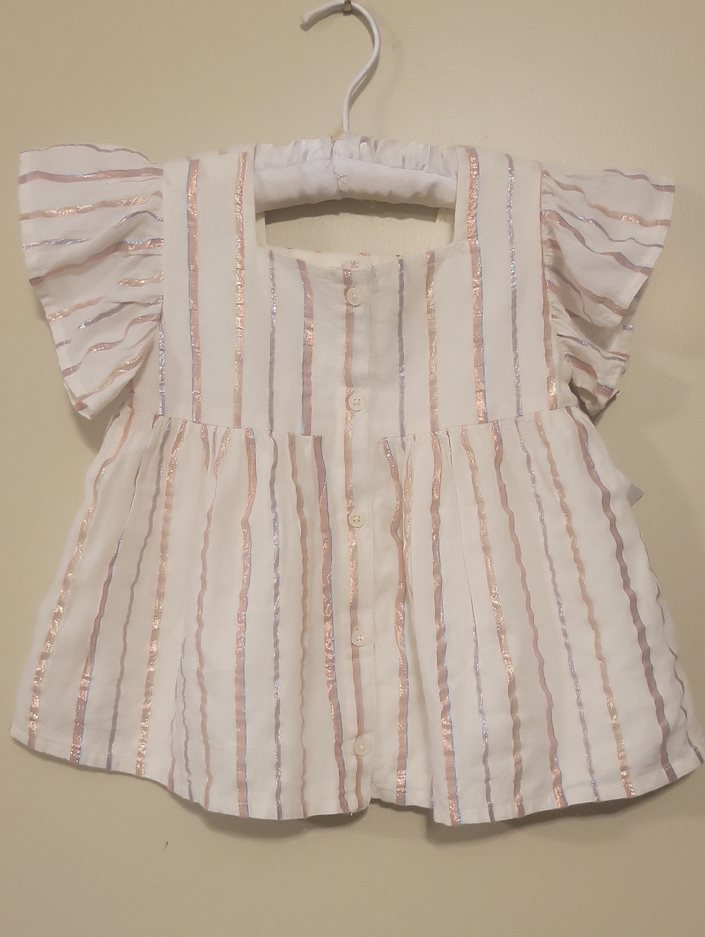 Pretty Old Navy White Flutter Sleeve Metallic Stripe Blouse